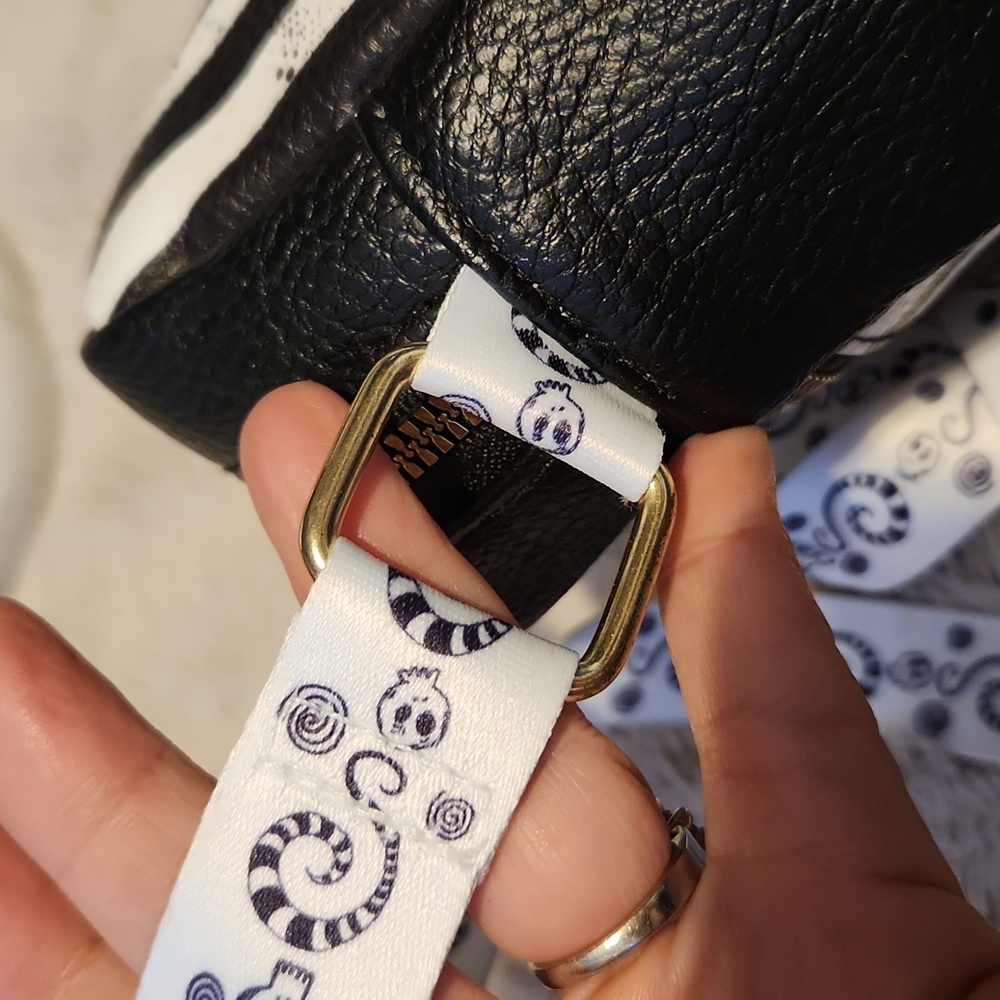 Buckle Down Beetlejuice Black & White Stripe Crossbody Bag - Picture 8 of 11